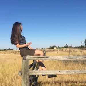 Meet your Posher, Amy